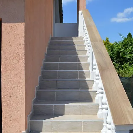 Ruzica Pula